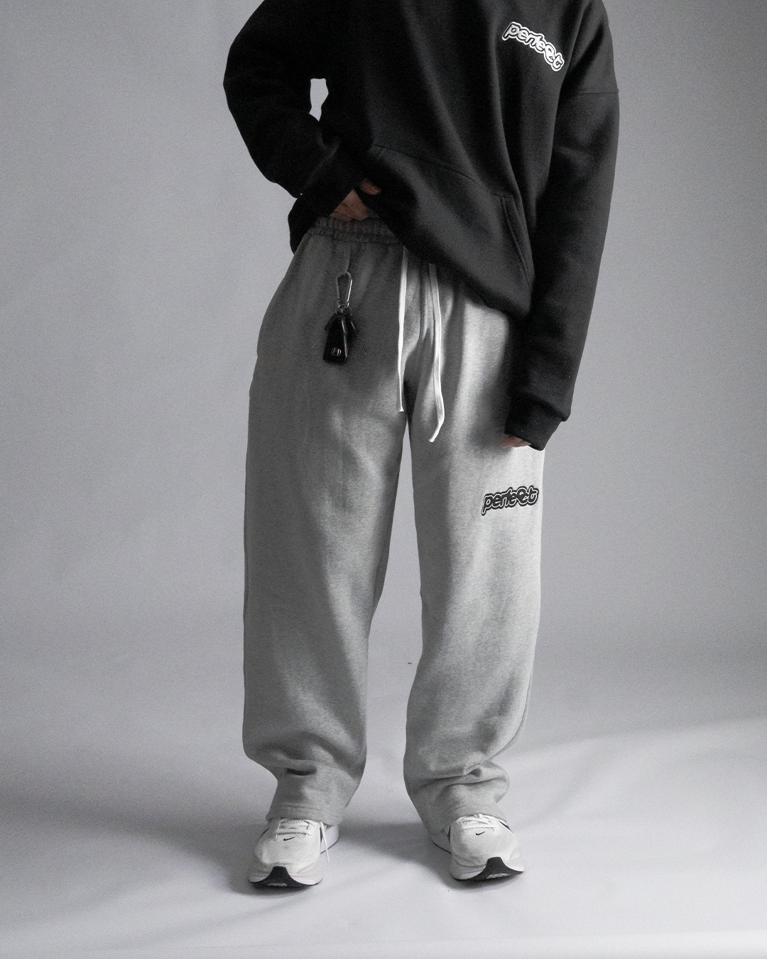Baggy Sweatpants – Grey