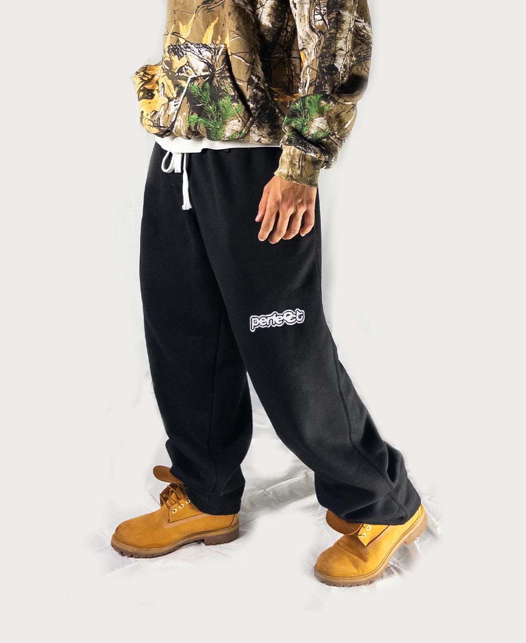 Baggy Sweatpants – Black